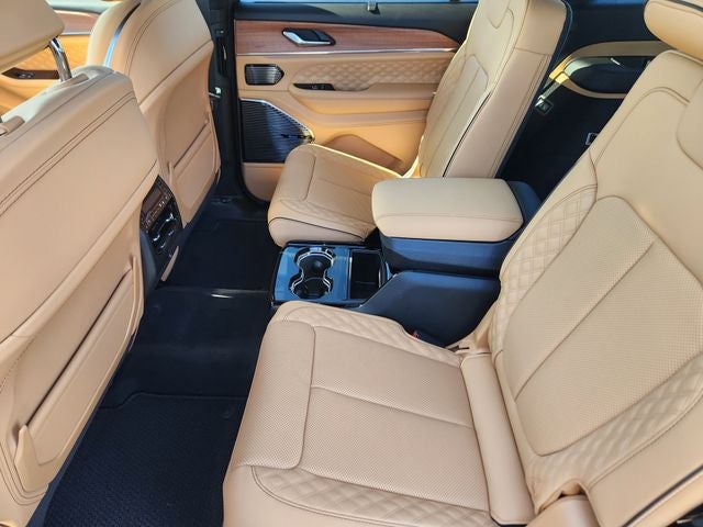 2025 Jeep Grand Cherokee L Summit