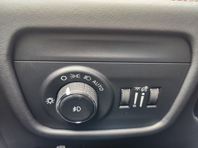 2026 Jeep Grand Cherokee L Summit