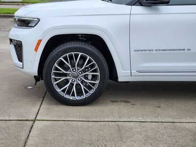 2026 Jeep Grand Cherokee L Summit
