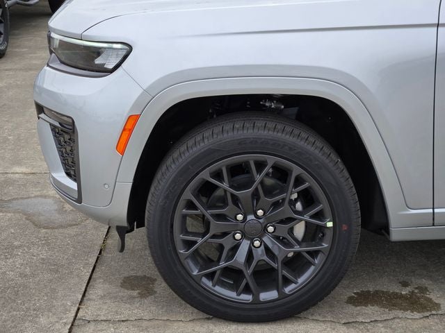 2026 Jeep Grand Cherokee L Summit