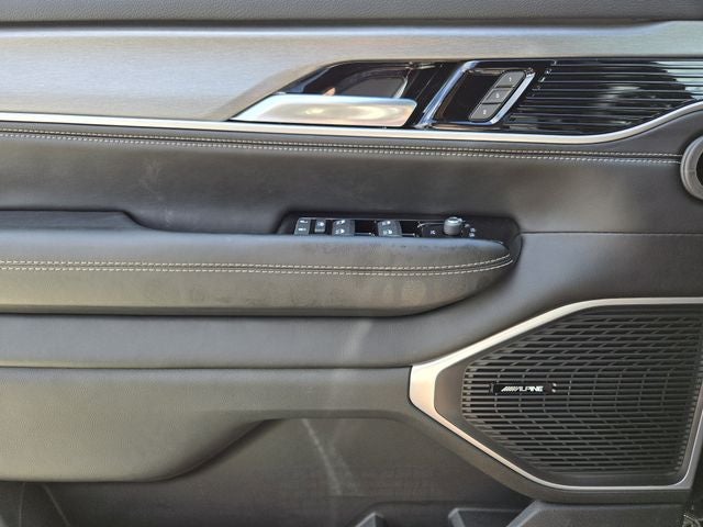 2026 Jeep Grand Wagoneer Upland