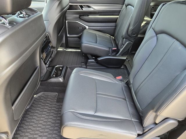 2026 Jeep Grand Wagoneer Upland