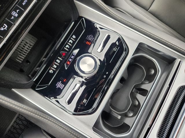 2026 Jeep Grand Wagoneer Upland