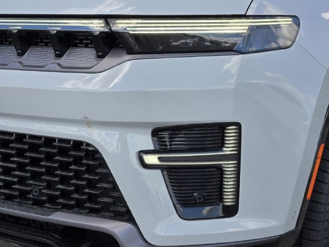 2026 Jeep Grand Wagoneer Upland