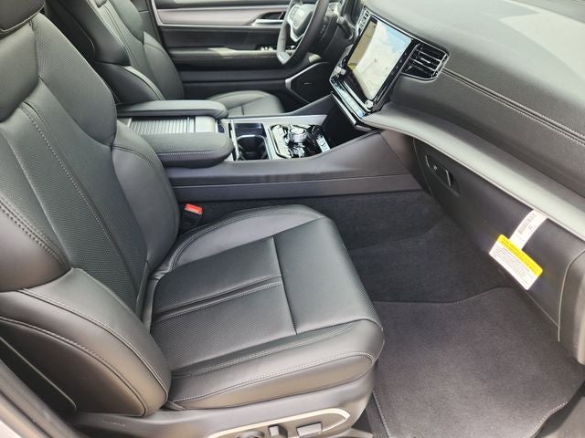 2026 Jeep Grand Wagoneer Upland