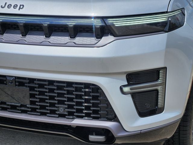 2026 Jeep Grand Wagoneer Upland