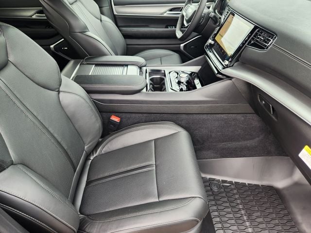 2026 Jeep Grand Wagoneer Upland