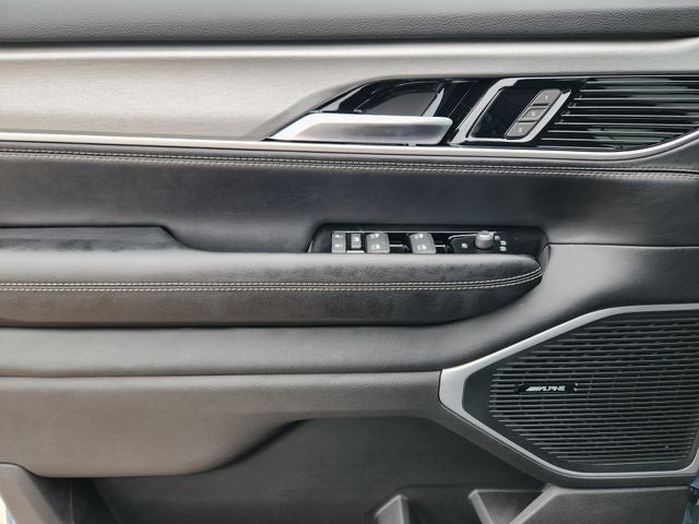 2026 Jeep Grand Wagoneer Upland