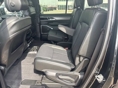 2025 Jeep Wagoneer Series II