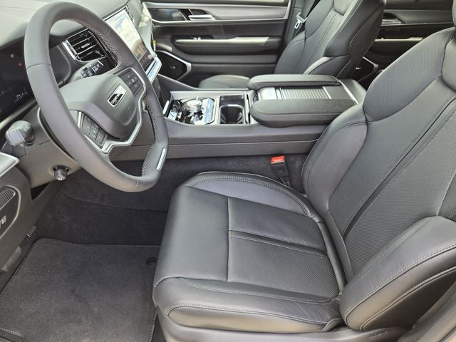 2026 Jeep Grand Wagoneer Limited Reserve