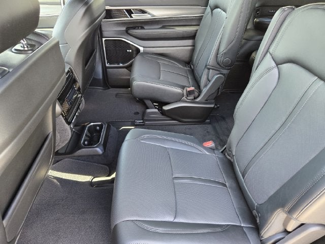 2026 Jeep Grand Wagoneer Limited Reserve