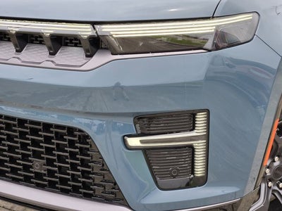 2026 Jeep Grand Wagoneer Limited Altitude