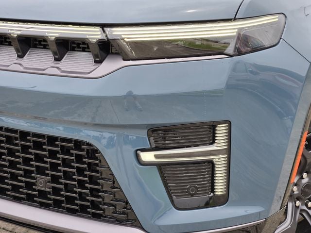2026 Jeep Grand Wagoneer Limited Altitude