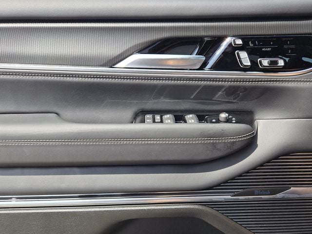2026 Jeep Grand Wagoneer Summit Obsidian