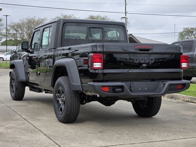 2026 Jeep Gladiator Sport