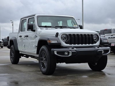 2026 Jeep Gladiator Sport