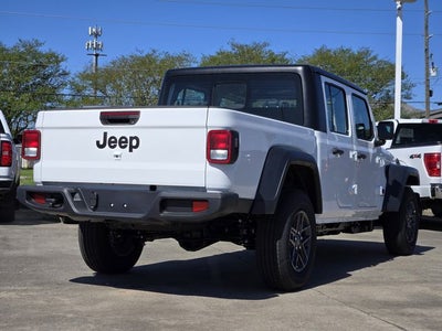 2026 Jeep Gladiator Sport