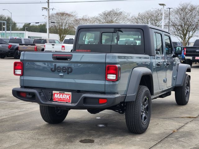 2026 Jeep Gladiator Sport