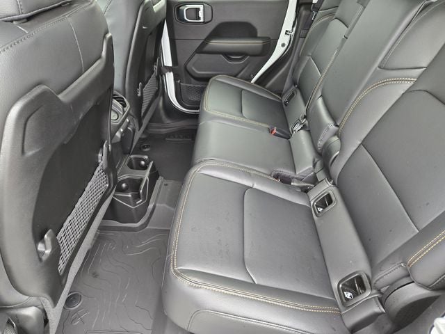 2026 Jeep Gladiator Sahara