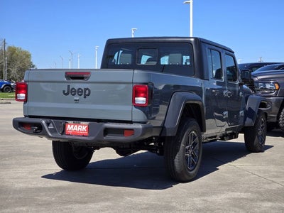 2026 Jeep Gladiator Sport