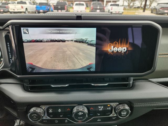 2026 Jeep Gladiator Mojave