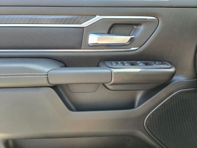 2027 RAM 1500 Big Horn/Lone Star