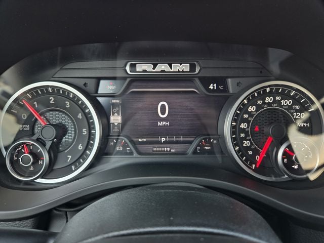 2027 RAM 1500 Big Horn/Lone Star