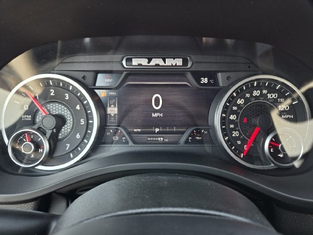 2027 RAM 1500 Big Horn/Lone Star