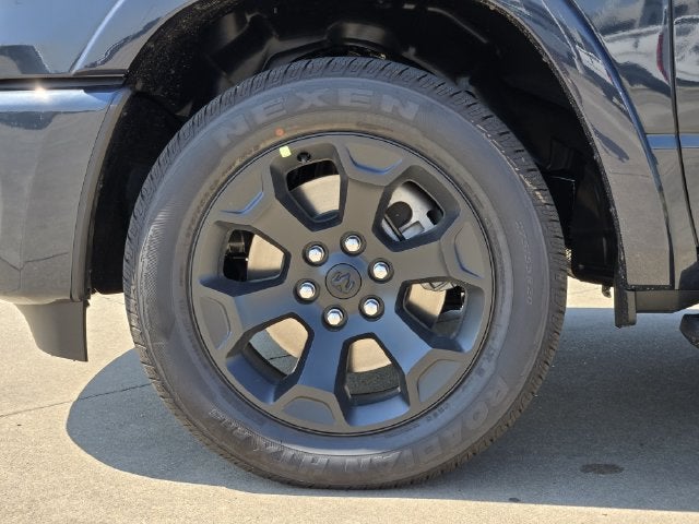 2027 RAM 1500 Big Horn/Lone Star