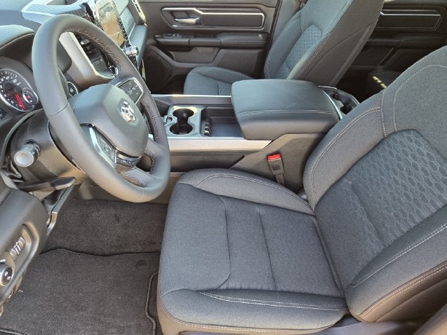 2027 RAM 1500 Big Horn/Lone Star
