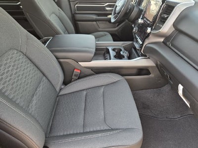 2027 RAM 1500 Big Horn/Lone Star