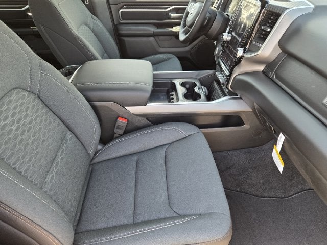 2027 RAM 1500 Big Horn/Lone Star