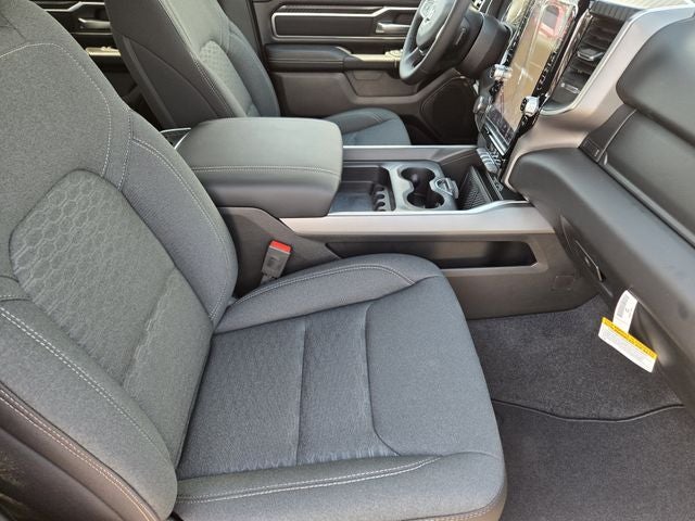 2027 RAM 1500 Big Horn/Lone Star