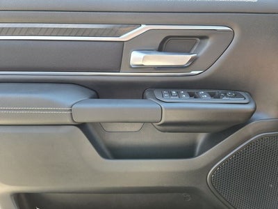 2027 RAM 1500 Big Horn/Lone Star