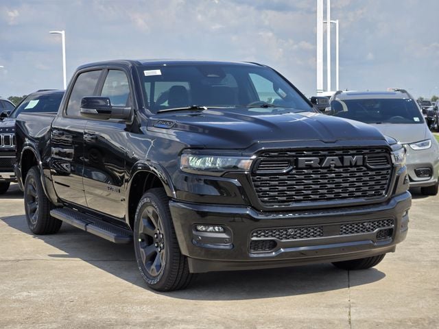 2027 RAM 1500 Big Horn/Lone Star