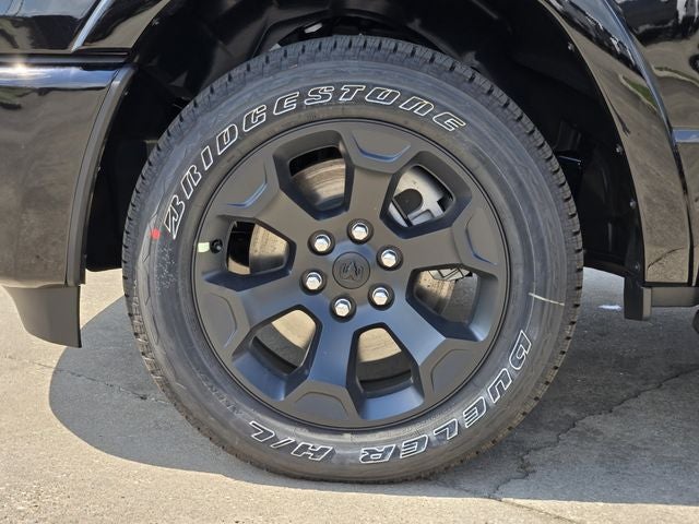 2027 RAM 1500 Big Horn/Lone Star