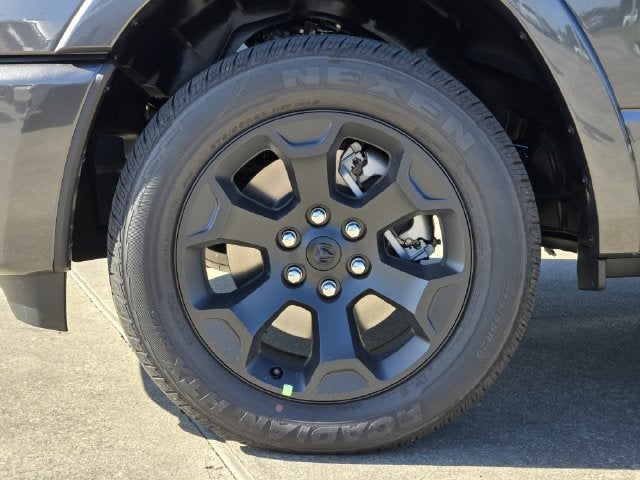 2027 RAM 1500 Big Horn/Lone Star