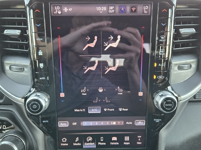 2027 RAM 1500 Big Horn/Lone Star