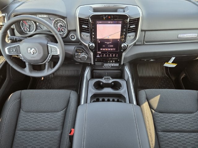 2027 RAM 1500 Big Horn/Lone Star