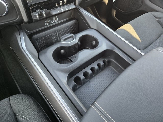 2027 RAM 1500 Big Horn/Lone Star