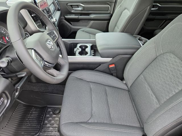2027 RAM 1500 Big Horn/Lone Star