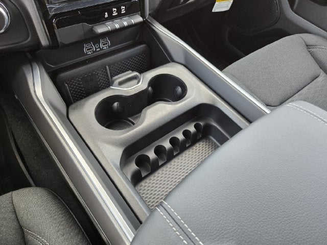 2027 RAM 1500 Big Horn/Lone Star