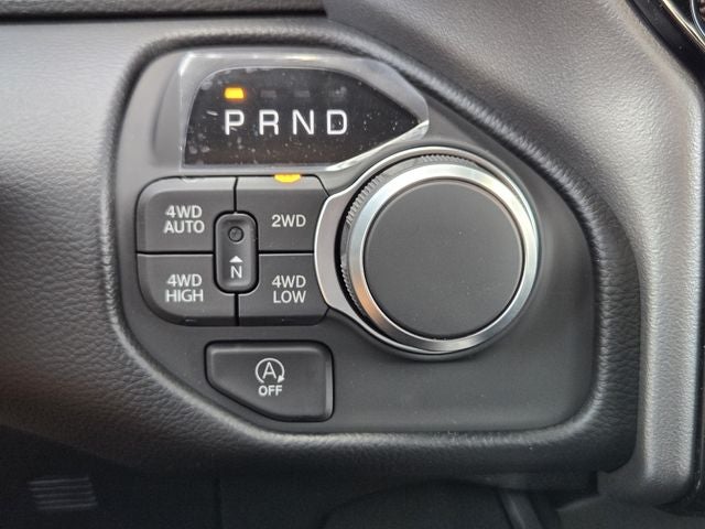 2027 RAM 1500 Big Horn/Lone Star