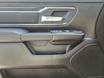 2027 RAM 1500 Big Horn/Lone Star