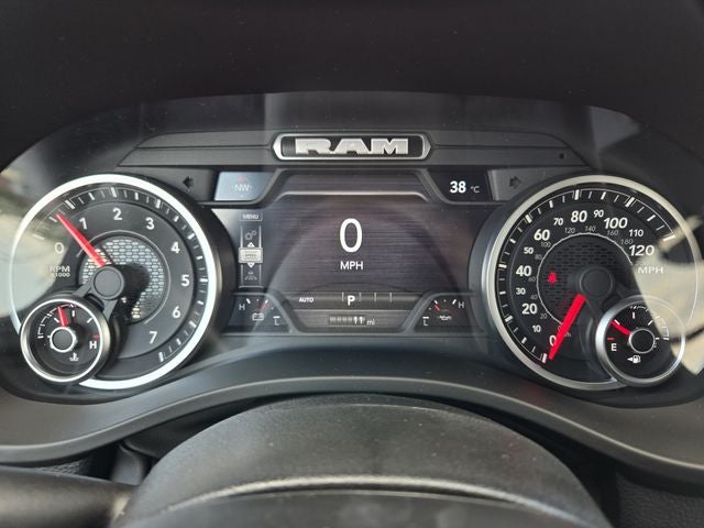 2027 RAM 1500 Big Horn/Lone Star