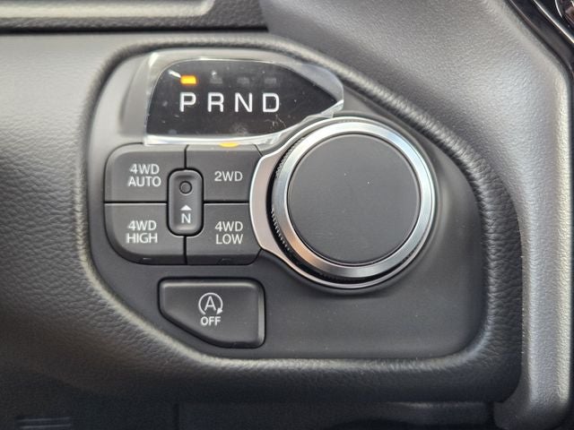 2027 RAM 1500 Big Horn/Lone Star