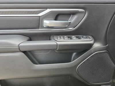 2027 RAM 1500 Big Horn/Lone Star