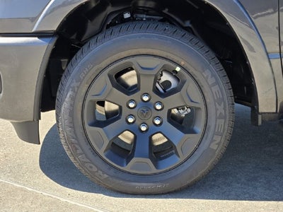2027 RAM 1500 Big Horn/Lone Star