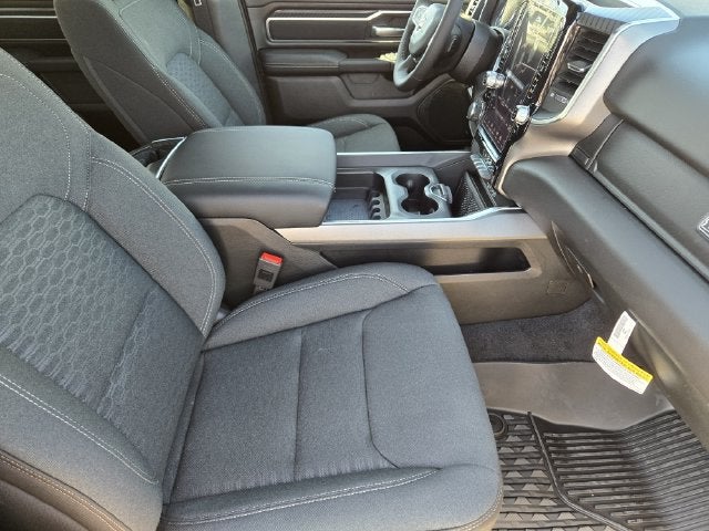 2027 RAM 1500 Big Horn/Lone Star