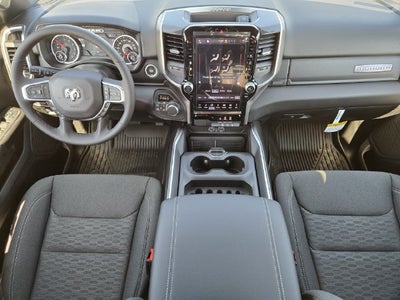 2027 RAM 1500 Big Horn/Lone Star